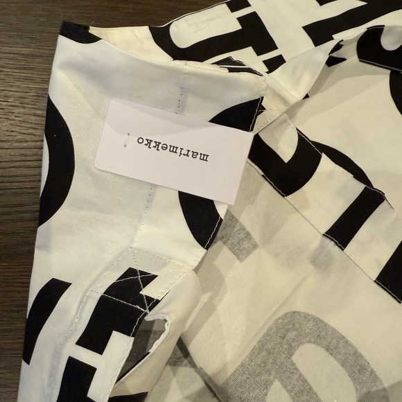 New Marimekko Black and White Graphic Tote - Picture 5 of 5